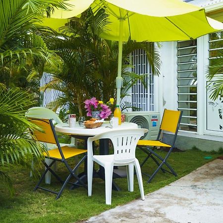 Oasis De Detente - Appartement Le Colibri Blanc Saint-Francois  Bagian luar foto